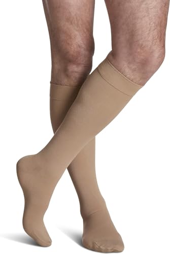 Image of SIGVARIS Men's Essential Cotton 230 Closed Toe Calf-High Socks 30-40mmHg