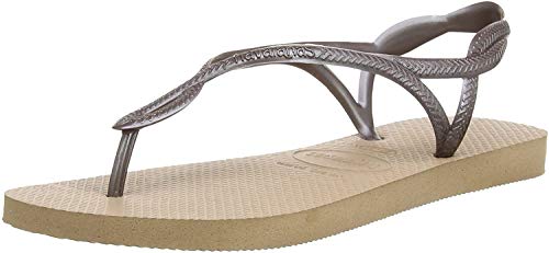 Image of Havaianas Unisex-Child Slim Hello Kitty Flip Flop Sandal