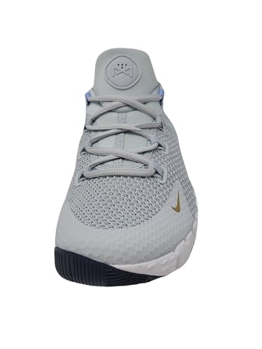 Nike Women's Free Metcon 4 Training Shoes, Pure Platinum/MTLC Gold Coin, 6 M US3