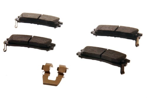 GM Genuine Parts 171-642 (19152665) Rear Disc Brake Pad Set with Clips