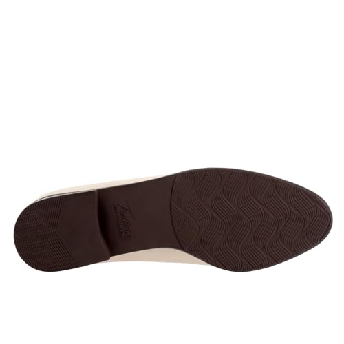 Image of Trotters Women's Liz Tassel Loafer Flat