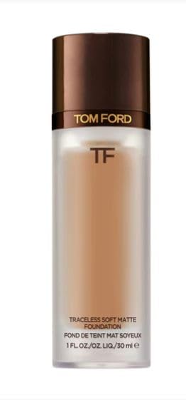 Tom FordTraceless Soft Matte Foundation - 8.2 Warm Honey (1 FL. OZ/OZ. LIQ / 30 ml)