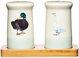 KitchenCraft Apple Farm Hand-Finished Ceramic Salt and Pepper Shakers with Wooden Tray (3-Piece Set),5.5 x 12 x 8.5 cm