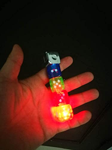 Encendedor plástico con llama suave y diseño dados miniatura 5