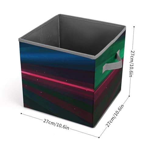 Cube de rangement pour vêtements idéal dans un dressing ordonné