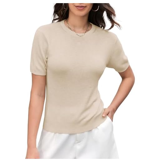 25 Chic Casual Outfits with Jeans and a Blazer - Your Ultimate Everyday Style Guide Sweater top