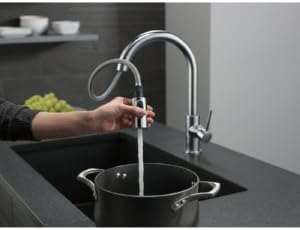 Miniatura 3 de Delta Faucet Trinsic - Grifo para cocina de níquel cepillado con rociador extendible y cabezal de acople magnético, ártico inoxidable 9159-AR-DST