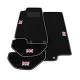 Kit de de alfombrillas compatibles con Jaguar XK Cabrio 1996-2006. COMPOSICIÓN DEL SET: 2 alfombrillas delanteras y 2 alfombrillas traseras, botones instalados. Color: moqueta negra, borde negro, costura blanca.
