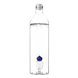 DURADERA. Fabricada en borosilicato, un vidrio duradero y resistente. Para una buena conservación se recomienda no lavar en lavavajillas.
