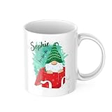 drunkLY Weihnachtstasse mit Namen - mit Gnom-Motiv - personalisierter Keramik Kaffee-Becher – Weihnachts-Tasse - Glühwein-Tasse - Nikolaus & Wichteln Geschenk-Idee (Gnom-Geschenk)