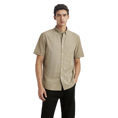 Image of Levi's Men's Solid Slim Fit Shirt Olive