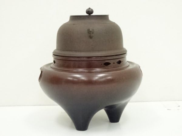 南部鉄器 御釜師 鈴木盛久作 南部砂鐵鈴 重さ約371g 共箱 C R8227 2025