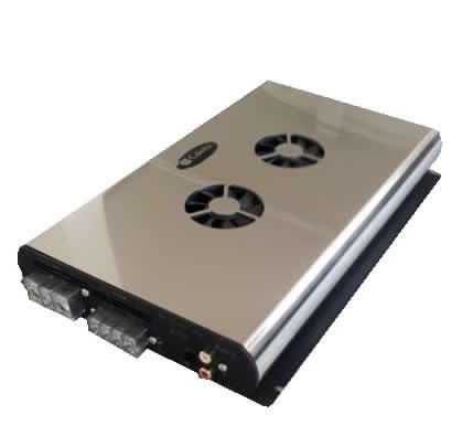 Potenza a 2 ohm: 2x 250 Wrms CELESTRA - RA220 - Amplificatore per auto high end