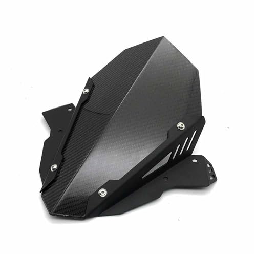 Pare-brise sport carbone pour routards en Yamaha MT09 sur les routes de campagne