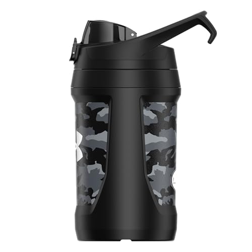 Image of Under Armour 32 oz Insulated Water Bottles - Sports Water Jug with Fence Hook, Leak Resistant for Baseball, Football & More, 32 oz Insulated, Black Woodland