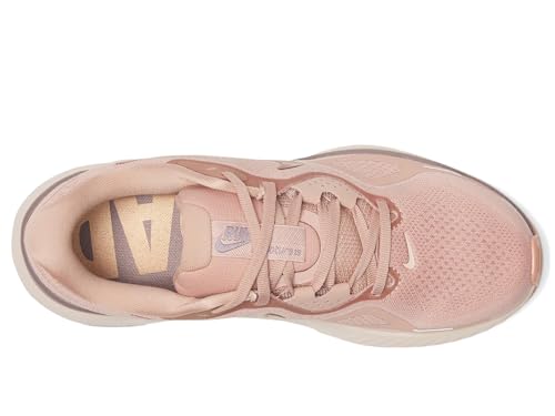 Nike Women's Structure 26 Sneaker2