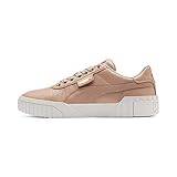 In sechs Modischen Farben Erhältlich: Der Puma Cali Emboss ist in den zarten Pastelltönen Altrosa und Mintgrün, einem klassischen Schwarz, Nougat, in modischem Blau und stylischen Rosa erhältlich