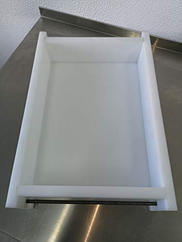 BioLousa Moule a Savon Professionnel en PEHD 500 pour 1 Bloc (28x8,5x39 cm) à Savon de +- 9100gr à découper en 5 Barres (5,5 cm x 8,2 cm x 39 cm) Cover