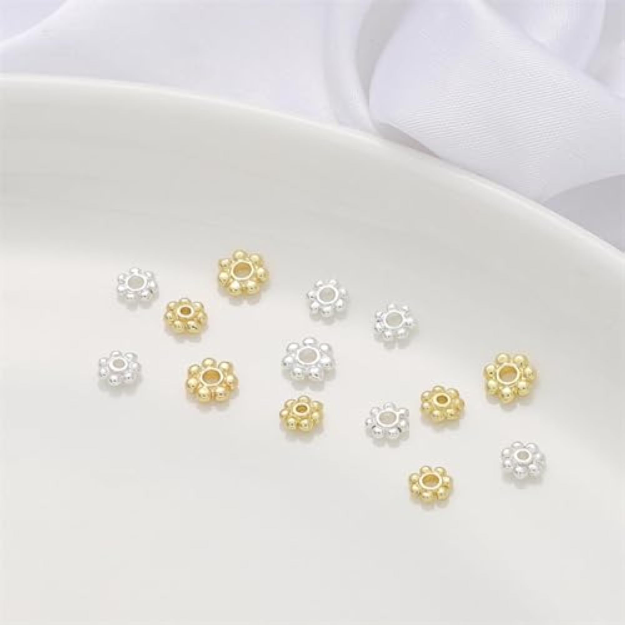 100Pcs Daisy Flower Spacer Beads for DIY Jewellery Making
