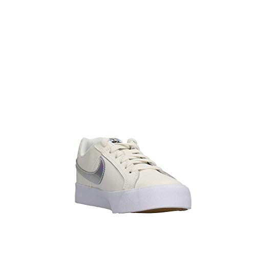 Image of NIKE Women's Court Borough Low Basketball Shoes