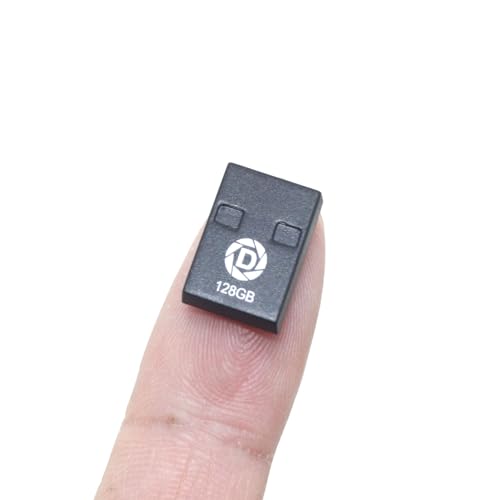 DSLRKIT ultra-slim 2.3mm USB drive — shows the near-invisible profile that sits flush in a port