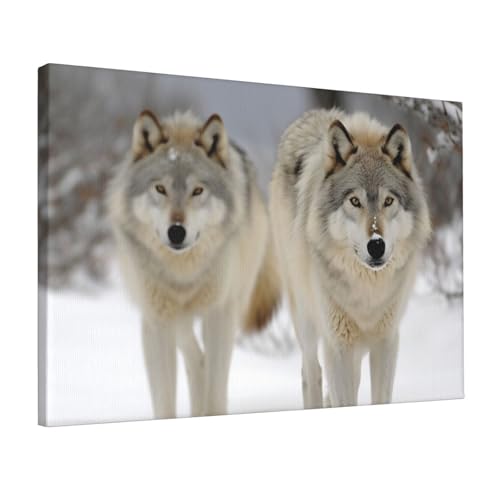 Toile de loups marchant dans la neige pour une decoration sauvage pleines d'emotions