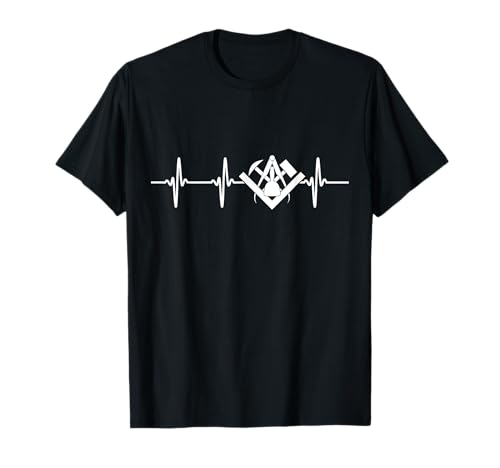 Diseño de piedra con escudo y electrocardiograma para maestros de piedra. Camiseta