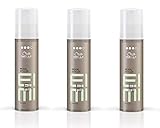 Für zusätzliches Volumen bei kurzem Haar ins nasse Haar einarbeiten und trocken föhnen.