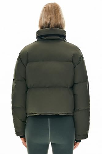 Orolay Women's Cropped Puffer Jacket Winter Stand Collar Quilted Down Coat Warm Fashion Zip Up Outerwear with Pockets2