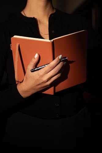 Cuaderno Sakura A4 de tapa dura para proteger tus apuntes importantes 4