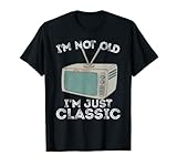 Este diseño de "juego de televisión retro antiguo" es ideal como regalo de cumpleaños para hombres que crecieron utilizando la televisión retro vintage con un pomo en los años 60, 1970 y 1980 para ver programas de televisión en blanco y negro. TV retro vintage con antenas de latón?