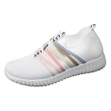 Design: Les chaussures présentent une structure moderne et aérée avec des parties en mesh. Le design inclut plusieurs options de couleurs et une forme pouvant s'adapter à différentes morphologies de pied. Système sans lacets pour un chaussant rapide et pratique pour tous les types de pieds. Chaussures à enfiler faciles à mettre et à enlever.