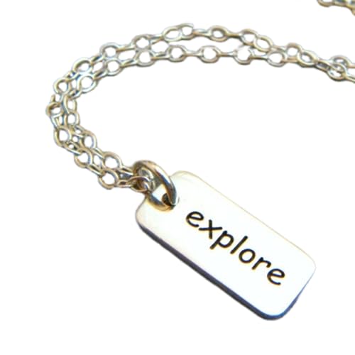 Collar de chakra sacro en plata de ley 925 con acabado delicado para el dia a dia