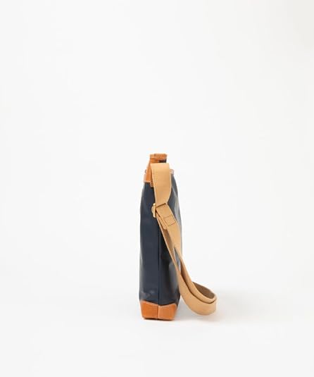 Amazon | [ハンティングワールド]ショルダーバッグ 2348BFR バチュー