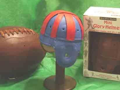 1930 Old Mini Pro New York Leather Football Helmet (1/3 Scale)