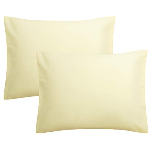 FLXXIE Microfiber Pillow Cases Standard Size, Soft Pillowcases with Envelope Closure, Wrinkle, Stain Resistant Pillow Covers, 20x26, Ivory