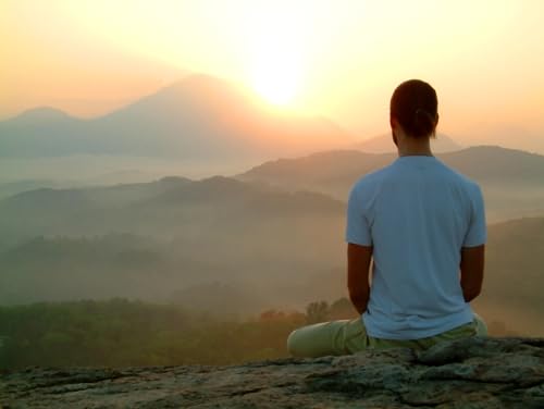 『Gay Men Healing from Trauma: Why Substance Matters More Than Hype』のカバーアート