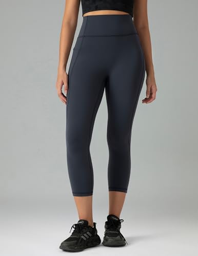 Image of Colorfulkoala Dreamlux No Front Seam Capri Leggings with Pockets for Women - High Waisted 21 inch Buttery Soft Yoga Pants