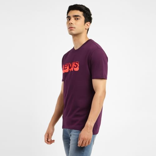 Image of Levi's Men's Cotton Regular Fit T-Shirt