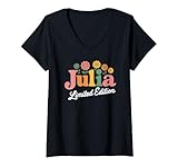 Photo Gallery donna julia limited edition vintage custom name moglie nonna maglietta con collo a v Photo Gallery donna julia limited edition vintage custom name moglie nonna maglietta con collo a v