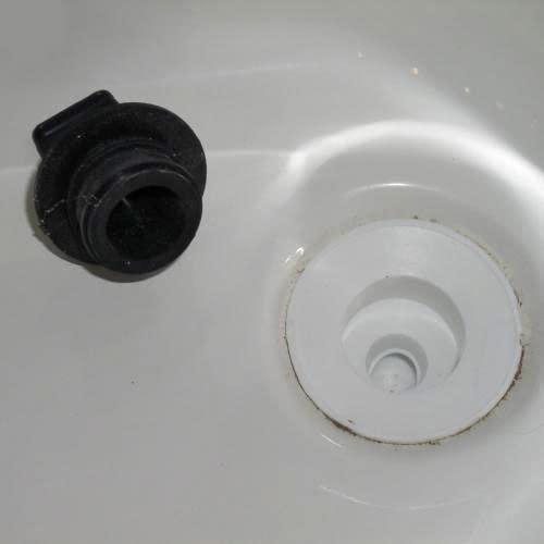 TH-Marine Push-in Drain Plug f/1-1/8 Thru-Hull & All Purpose Drains