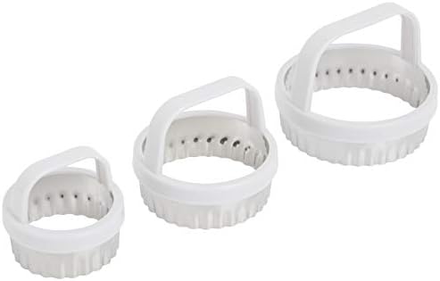 Norpro 3490, Metallic, Scallop Biscuit/Cookie Cutter, Set of 3, One Size