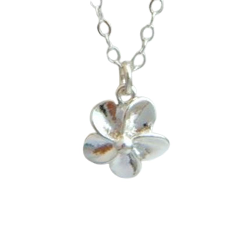 Collier frangipanier argent 925 petit bijou tropical discret pour le quotidien