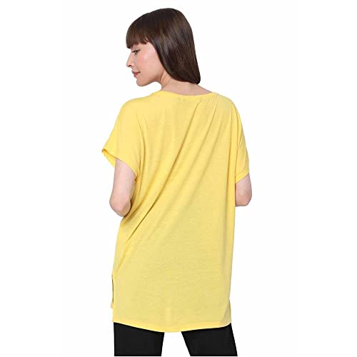 Image of Vero Moda Women's Polyester Blend Regular Fit T-Shirt