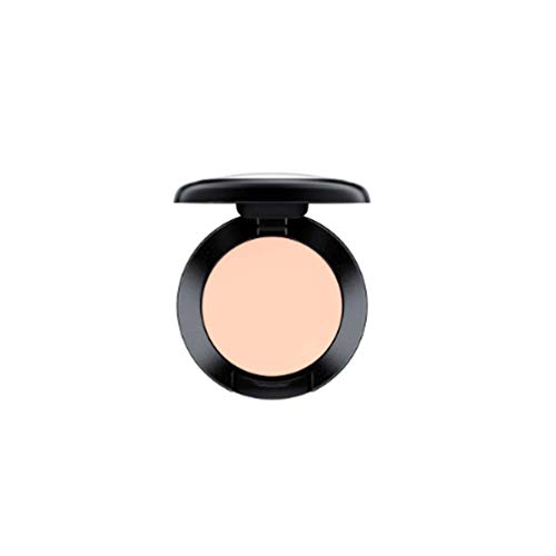 MACConcealer studio finish, NC40