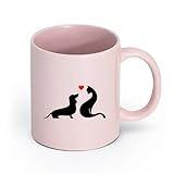 Grâce à une technologie moderne, ce mug est orné de motifs artistiques intégrés avec précision par des designers utilisant des techniques d’impression avancées, faisant de lui une pièce unique. Si vous souhaitez une pièce personnalisée, vous pouvez nous fournir un motif, une photo, le logo de votre entreprise ou un slogan pour une personnalisation gratuite.