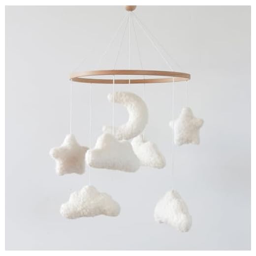 Cloud Crib Mobile Baby Mobile for Crib Neutral Boho Moon and Clouds Mobile Neutral Nursery Décor Boucle Mobile