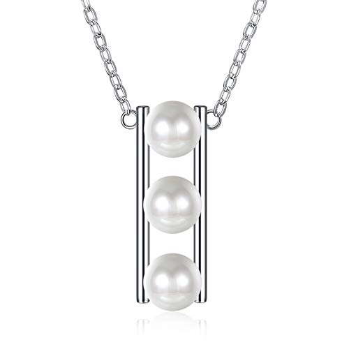Collier en argent trois perles blanches idéal pour sublimer vos tenues de tous les jours