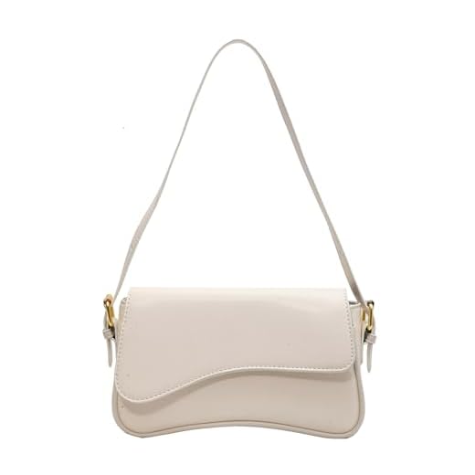 17+ Fall Outfit Ideas for Women That Always Look Stylish Beige shoulder bag
