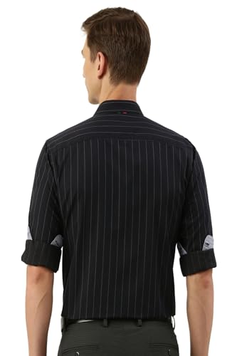 Image of Peter England Men's Striped Slim Fit Shirt